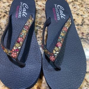 Brand new -Sketchers flip flops with foam! Beautiful multicolored floral gems